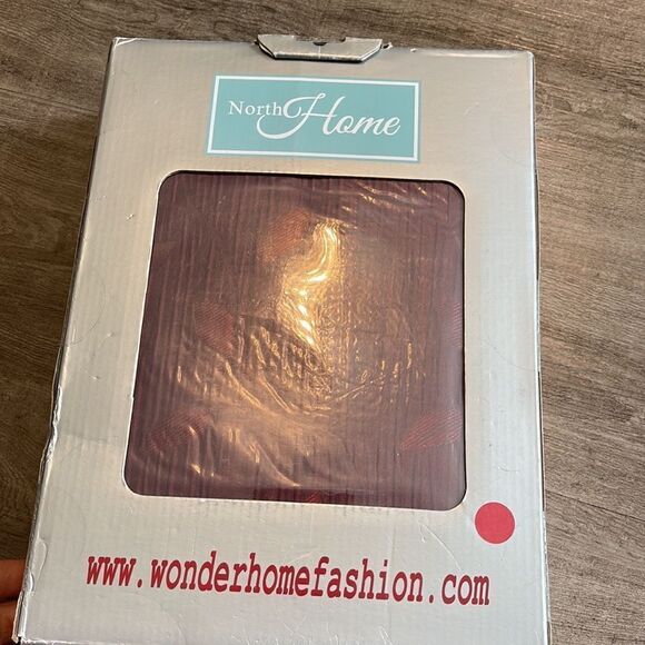 North Home Ivy Single Curtain Panel - Rod Pocket - 96-in - Burgundy - Picture 4 of 6